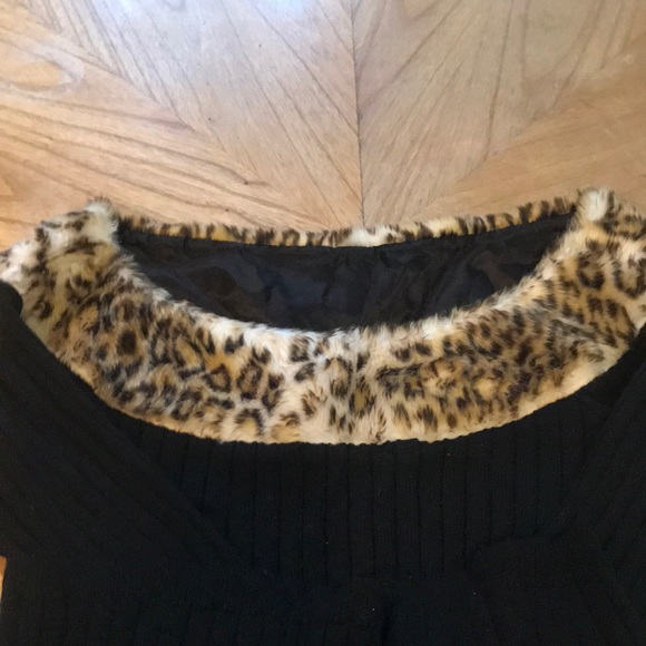 Sweater - Picture 2 of 3